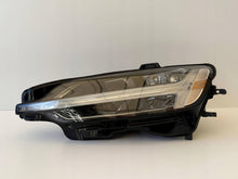 Laden Sie das Bild in den Galerie-Viewer, Frontscheinwerfer Volvo V60 S60 32420496 Links Scheinwerfer Headlight SCH9785990325ng