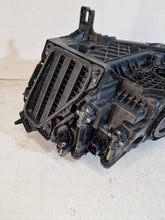 Laden Sie das Bild in den Galerie-Viewer, Frontscheinwerfer Audi Q3 83A941034 Rechts Scheinwerfer Headlight SCH9787005925iq