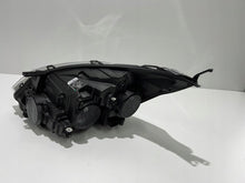 Laden Sie das Bild in den Galerie-Viewer, Frontscheinwerfer Ford Custom BK2113D152-BH Rechts Scheinwerfer Headlight SCH9790431804gf