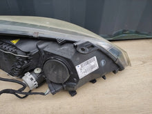 Laden Sie das Bild in den Galerie-Viewer, Frontscheinwerfer Renault Megane III 260600021R Xenon Links Headlight SCH9797317674am