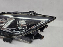 Laden Sie das Bild in den Galerie-Viewer, Frontscheinwerfer Mazda 6 GS1F-51040 Links Scheinwerfer Headlight SCH9802566842ds