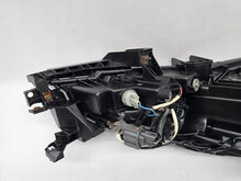 Laden Sie das Bild in den Galerie-Viewer, Frontscheinwerfer Mazda 6 GS1F-51040 Links Scheinwerfer Headlight SCH9802566842ds