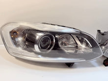 Load image into Gallery viewer, Frontscheinwerfer Volvo Xc60 31420250 Ein Satz Scheinwerfer Headlight SCH9814198977mh