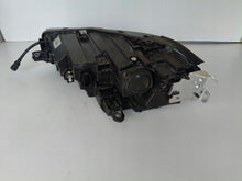 Laden Sie das Bild in den Galerie-Viewer, Frontscheinwerfer Skoda Superb I 3P1941016A Rechts Scheinwerfer Headlight SCH9814245302kn