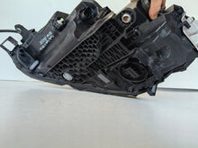 Laden Sie das Bild in den Galerie-Viewer, Frontscheinwerfer Skoda Superb I 3P1941016A Rechts Scheinwerfer Headlight SCH9814245302kn