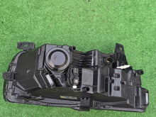 Laden Sie das Bild in den Galerie-Viewer, Frontscheinwerfer Dacia Duster 260603515R Links Scheinwerfer Headlight SCH9816122512vu