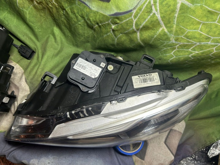 Frontscheinwerfer Volvo S60 V60 31420108 Xenon Ein Satz Scheinwerfer Headlight SCH9819295826aw
