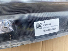 Laden Sie das Bild in den Galerie-Viewer, Frontscheinwerfer Kia Ceed J792111020 LED Rechts Scheinwerfer Headlight SCH9819765849ab