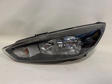 Laden Sie das Bild in den Galerie-Viewer, Frontscheinwerfer Ford Focus F1EB13W030AG Links Scheinwerfer Headlight SCH9837205419qm
