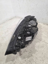 Laden Sie das Bild in den Galerie-Viewer, Frontscheinwerfer BMW I4 5A19354-05 Rechts Scheinwerfer Headlight SCH9838406192pf