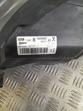 Laden Sie das Bild in den Galerie-Viewer, Frontscheinwerfer Opel Corsa D 13446802 Rechts Scheinwerfer Headlight SCH9839788197kw