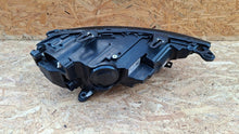 Laden Sie das Bild in den Galerie-Viewer, Frontscheinwerfer Audi A1 82A941033D Links Scheinwerfer Headlight SCH9841455626pv