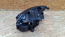 Laden Sie das Bild in den Galerie-Viewer, Frontscheinwerfer Audi A1 82A941033D Links Scheinwerfer Headlight SCH9841455626pv