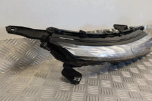Laden Sie das Bild in den Galerie-Viewer, Frontscheinwerfer Mitsubishi Eclipse Cross I EDM92206010 Rechts Headlight SCH9842690239iq