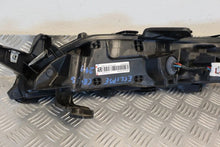 Laden Sie das Bild in den Galerie-Viewer, Frontscheinwerfer Mitsubishi Eclipse Cross I EDM92206010 Rechts Headlight SCH9842690239iq
