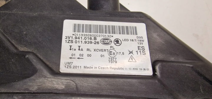 Frontscheinwerfer Skoda Superb 3V1941016B Xenon Rechts Scheinwerfer Headlight SCH9844300773ke