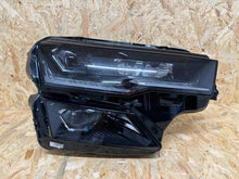 Load image into Gallery viewer, Frontscheinwerfer Skoda Karoq 57B941036 Rechts Scheinwerfer Headlight SCH9845101832py