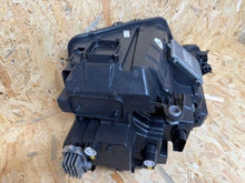 Load image into Gallery viewer, Frontscheinwerfer Skoda Karoq 57B941036 Rechts Scheinwerfer Headlight SCH9845101832py