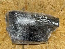 Load image into Gallery viewer, Frontscheinwerfer Skoda Karoq 57B941036 Rechts Scheinwerfer Headlight SCH9845101832py