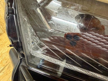 Load image into Gallery viewer, Frontscheinwerfer Skoda Karoq 57B941036 Rechts Scheinwerfer Headlight SCH9845101832py