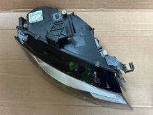 Laden Sie das Bild in den Galerie-Viewer, Frontscheinwerfer Audi A4 8K0941003G 8K0941004G Xenon Ein Satz Headlight SCH9845481470vg