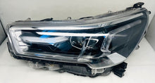 Laden Sie das Bild in den Galerie-Viewer, Frontscheinwerfer Toyota Hilux VIII 1EJ923863030C Links Scheinwerfer Headlight SCH9847521795va
