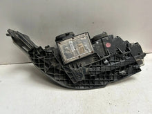Laden Sie das Bild in den Galerie-Viewer, Frontscheinwerfer Renault Laguna II 89010501 Links Scheinwerfer Headlight SCH9848685597wx