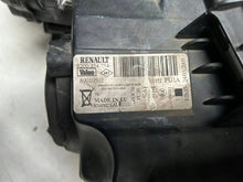 Laden Sie das Bild in den Galerie-Viewer, Frontscheinwerfer Renault Laguna II 89010501 Links Scheinwerfer Headlight SCH9848685597wx