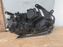 Laden Sie das Bild in den Galerie-Viewer, Frontscheinwerfer Dacia Duster 260609367R 676512161 Links Scheinwerfer Headlight SCH9849229080mj
