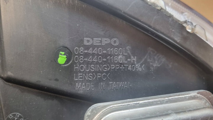 Frontscheinwerfer Mercedes-Benz Sprinter 084401160L Links Scheinwerfer Headlight SCH9850120740yi