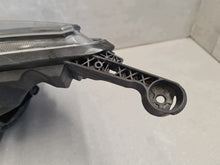 Load image into Gallery viewer, Frontscheinwerfer Opel Astra 13365291 LED Rechts Scheinwerfer Headlight SCH9851518618dc