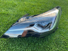 Load image into Gallery viewer, Frontscheinwerfer Opel Astra K 7967100096 1EX354829211 Links Headlight SCH9852418773mf