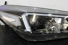 Laden Sie das Bild in den Galerie-Viewer, Frontscheinwerfer Hyundai Tucson 92102-D7500 Rechts Scheinwerfer Headlight SCH9854047165sf