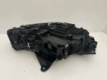 Laden Sie das Bild in den Galerie-Viewer, Frontscheinwerfer BMW Active Tourer U06 5A42247-05 Links Scheinwerfer Headlight SCH9857658061mi