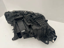 Laden Sie das Bild in den Galerie-Viewer, Frontscheinwerfer BMW Active Tourer U06 5A42247-05 Links Scheinwerfer Headlight SCH9857658061mi