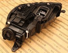 Laden Sie das Bild in den Galerie-Viewer, Frontscheinwerfer Mercedes-Benz Gle A1679069604 LED Rechts Headlight SCH9857920101aw