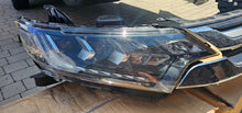 Laden Sie das Bild in den Galerie-Viewer, Frontscheinwerfer Mitsubishi Outlander III 8301D332 8301D331 LED Ein Satz SCH9858452392ab