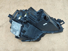 Laden Sie das Bild in den Galerie-Viewer, Frontscheinwerfer Skoda Karoq 57B941015 Links Scheinwerfer Headlight SCH9860469117ye