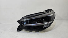 Laden Sie das Bild in den Galerie-Viewer, Frontscheinwerfer Opel Corsa F 14455446 Links Scheinwerfer Headlight SCH9861320492wy