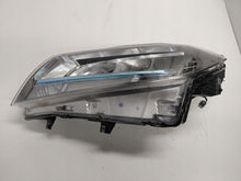 Laden Sie das Bild in den Galerie-Viewer, Frontscheinwerfer Suzuki Vitara I 100-7R016 Full LED Links Headlight SCH9861673484pk