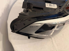 Laden Sie das Bild in den Galerie-Viewer, Frontscheinwerfer BMW X1 F48 5A0117202 Rechts Scheinwerfer Headlight SCH9862212634sf