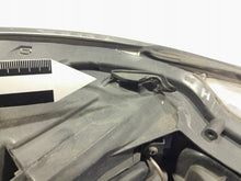 Laden Sie das Bild in den Galerie-Viewer, Frontscheinwerfer Lexus Is II L-293589-01 Links Scheinwerfer Headlight SCH9870534287zk