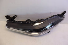 Laden Sie das Bild in den Galerie-Viewer, Frontscheinwerfer Toyota Corolla 81170-16830 Links Scheinwerfer Headlight SCH9876154437su