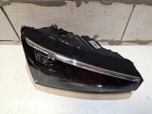 Laden Sie das Bild in den Galerie-Viewer, Frontscheinwerfer Skoda Scala 657941016A LED Rechts Scheinwerfer Headlight SCH9876944815vg