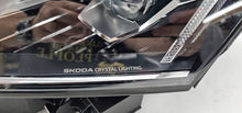 Load image into Gallery viewer, Frontscheinwerfer Skoda Octavia IV 5E4941035 Links Scheinwerfer Headlight SCH9881085428oj