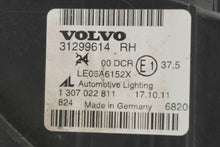 Laden Sie das Bild in den Galerie-Viewer, Frontscheinwerfer Volvo S40 II 31299614 Rechts Scheinwerfer Headlight SCH9882727677zl
