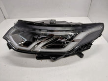 Laden Sie das Bild in den Galerie-Viewer, Frontscheinwerfer Land Rover I Sport Discovery MK72-13W030-EB Links Headlight SCH9886877829xt