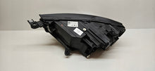 Laden Sie das Bild in den Galerie-Viewer, Frontscheinwerfer Seat Ateca 576941032B LED Rechts Scheinwerfer Headlight SCH9888061230ez