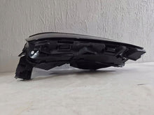 Laden Sie das Bild in den Galerie-Viewer, Frontscheinwerfer Tesla Y 207446400B Rechts Scheinwerfer Headlight SCH9888166300qn