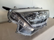 Laden Sie das Bild in den Galerie-Viewer, Frontscheinwerfer Toyota 4 Yaris 52-333 Links Scheinwerfer Headlight SCH9890163859dg